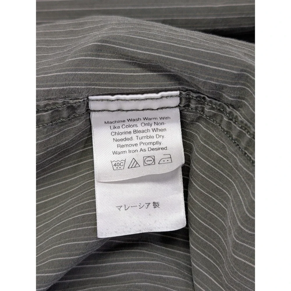 Eddie Bauer Lot of 2 Button Front Shirts Men Large Cotton Outdoor Casual Bundle